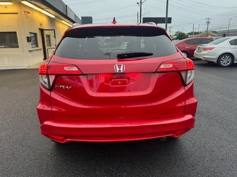 Used 2020 Honda HR-V Touring image 5