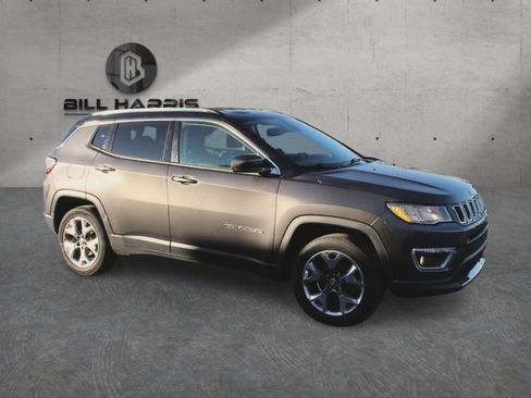 Used 2020 Jeep Compass Limited AWD/4WD image 4
