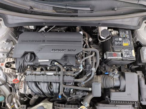 Used 2022 Hyundai Elantra SEL w/ Convenience Package image 21