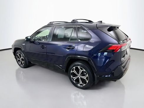 Used 2024 Toyota RAV4 XSE w/ Weather Package AWD/4WD image 5