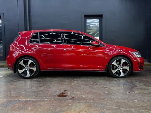 Used 2015 Volkswagen GTI S FWD image 10