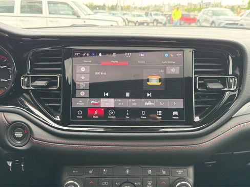 Used 2025 Dodge Durango GT image 28