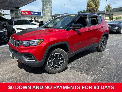 Used 2025 Jeep Compass Trailhawk AWD/4WD image 1