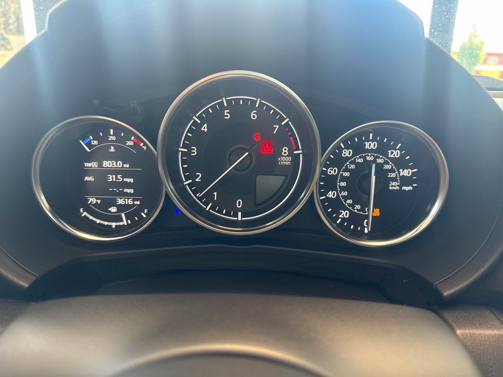 Certified 2023 MAZDA MX-5 Miata Club w/ Weather Package RWD image 10