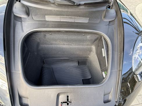 Used 2024 Porsche 911 Carrera 4 image 26