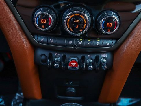 Used 2023 MINI Cooper Countryman S w/ Signature Upholstery Package image 21