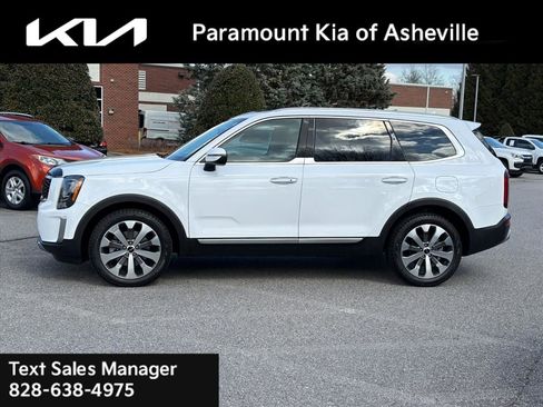 Used 2022 Kia Telluride S image 3