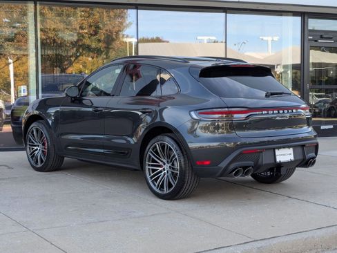 New 2026 Porsche Macan S image 3