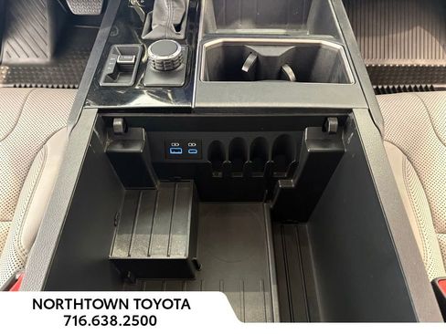 Used 2023 Toyota Tundra SR5 w/ SR5 Premium Package AWD/4WD image 17