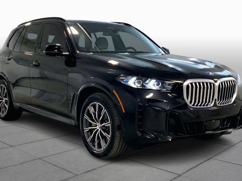New 2026 BMW X5 xDrive50e w/ M Sport Package image 2