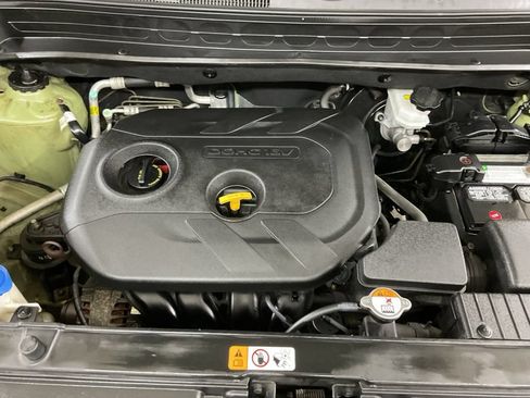 Used 2013 Kia Soul ! w/ Premium Pkg FWD image 31