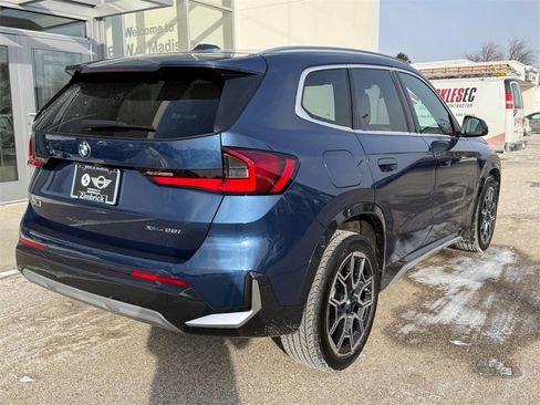 Used 2025 BMW X1 xDrive28i w/ Premium Package image 3