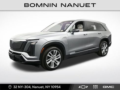 Used 2026 Cadillac Vistiq Luxury AWD/4WD image 1