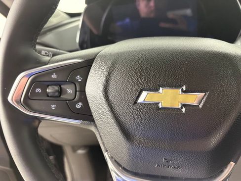 Used 2025 Chevrolet Trax LT w/ Driver Confidence Package FWD image 20