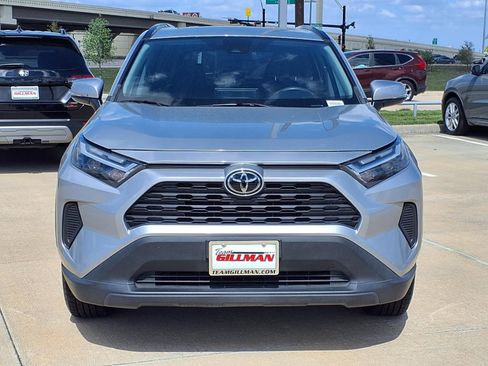 Used 2023 Toyota RAV4 XLE w/ Convenience Package image 5