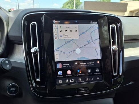 New 2026 Volvo XC40 B4 Plus w/ Protection Package Premier image 16