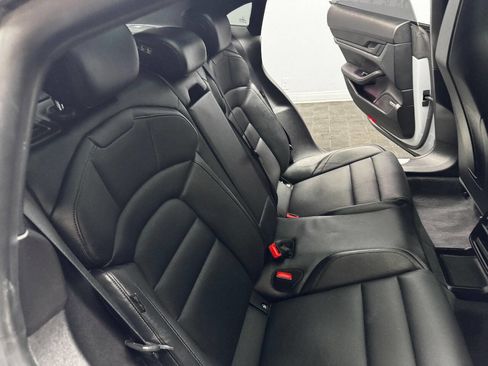 Used 2022 Porsche Taycan 4S image 48