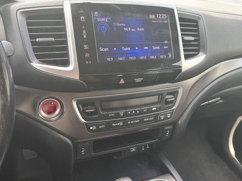 Used 2018 Honda Pilot EX-L image 15