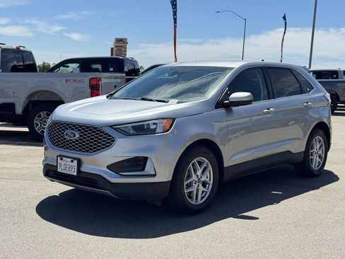 Used 2024 Ford Edge SEL AWD/4WD image 4