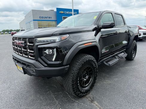 Used 2024 GMC Canyon AT4X w/ AT4X AEV Edition AWD/4WD image 12