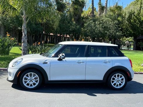 Used 2016 MINI Cooper 4-Door Hardtop FWD image 2