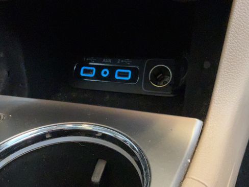 Used 2021 Jeep Grand Cherokee Limited RWD image 40