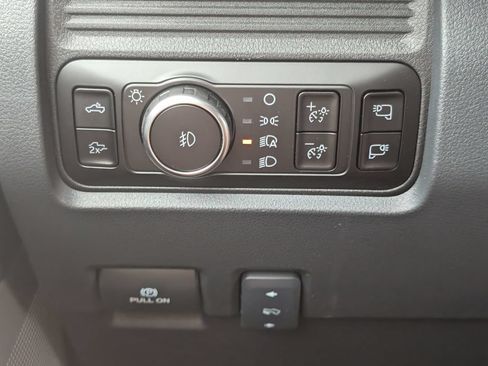 New 2026 Ford F250 Lariat w/ Black Appearance Package AWD/4WD image 16