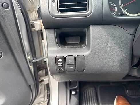 Used 2006 Honda CR-V EX image 17