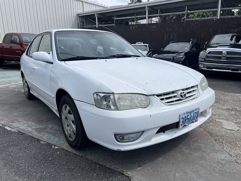 Used 2001 Toyota Corolla CE image 7