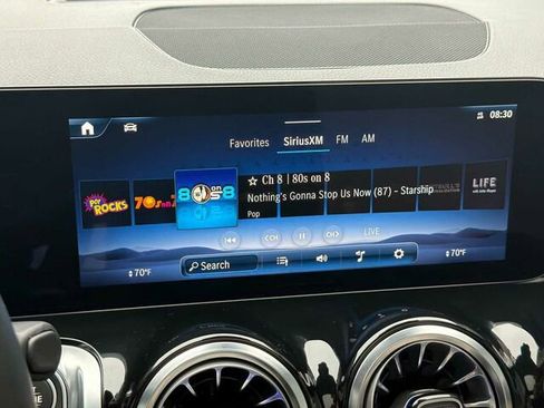 Certified 2024 Mercedes-Benz GLB 250 4MATIC image 24