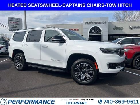Used 2024 Jeep Wagoneer Series II AWD/4WD image 1