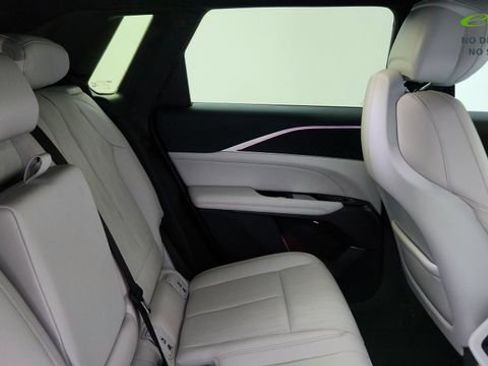 Used 2025 Cadillac Lyriq Luxury w/ LPO, Floor Liner Package RWD image 27