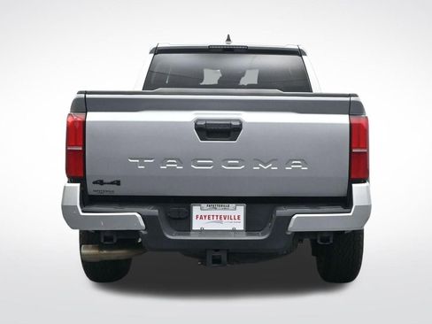 Used 2024 Toyota Tacoma TRD Off-Road image 7