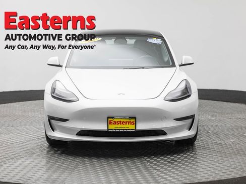 Used 2023 Tesla Model 3 Long Range image 2