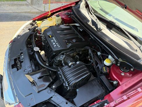 Used 2012 Chrysler 200 Touring image 32