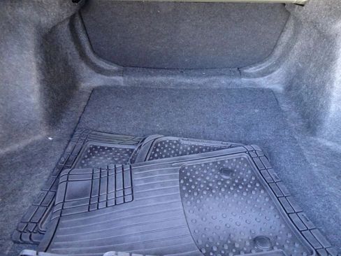 Used 2019 Honda Civic LX image 9