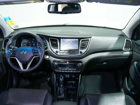 Used 2018 Hyundai Tucson SEL Plus w/ Cargo Package FWD image 19