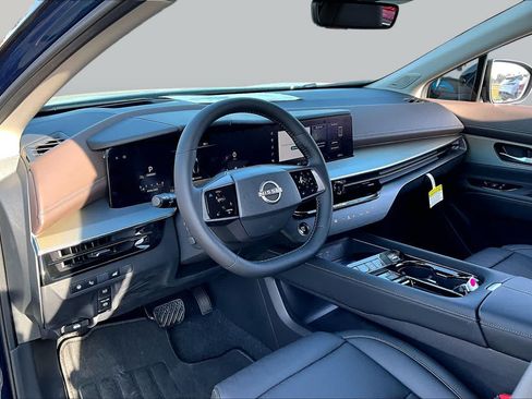 New 2026 Nissan Murano Platinum w/ Cargo Package AWD/4WD image 8