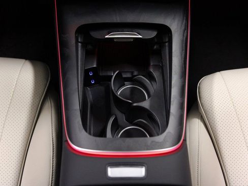 New 2026 Mercedes-Benz E 450 4MATIC Sedan image 11