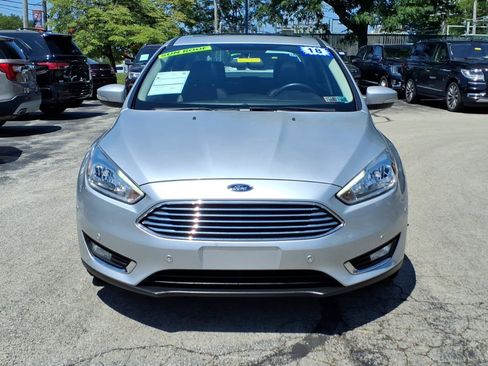 Certified 2018 Ford Focus Titanium FWD image 9