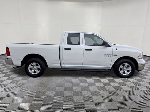 Used 2020 RAM 1500 Tradesman w/ Chrome Plus Package RWD image 4