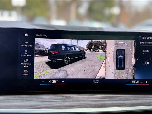 Used 2023 BMW X7 xDrive40i w/ Premium Package AWD/4WD image 74