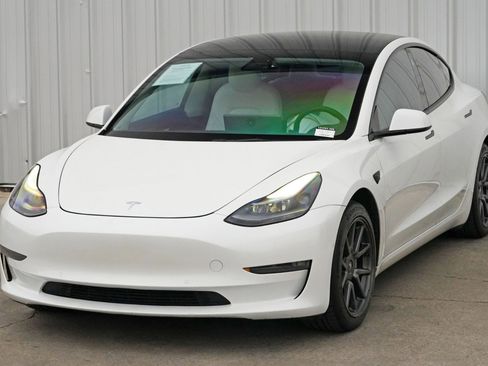 Used 2022 Tesla Model 3 Long Range image 48