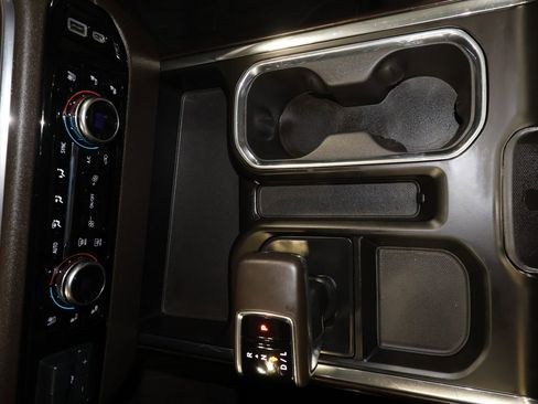 Certified 2023 GMC Sierra 1500 SLT w/ SLT Premium Plus Package image 15