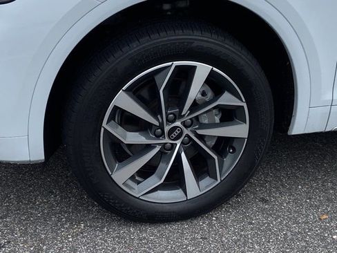 Certified 2023 Audi Q5 2.0T Premium w/ Convenience Package image 10