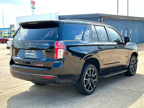 Used 2021 Chevrolet Tahoe RST w/ Luxury Package RWD image 8