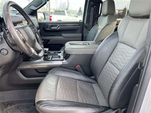 Certified 2022 Chevrolet Silverado 1500 ZR2 w/ Technology Package image 13