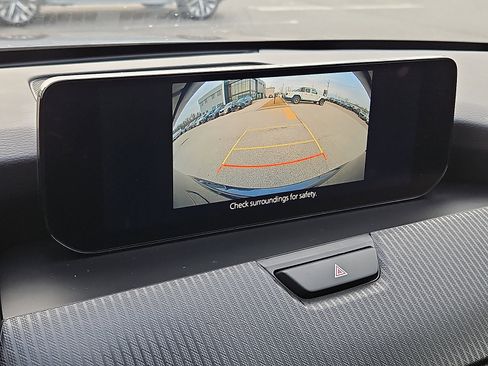 Used 2025 MAZDA CX-90 3.3 Turbo w/ Select Package image 17