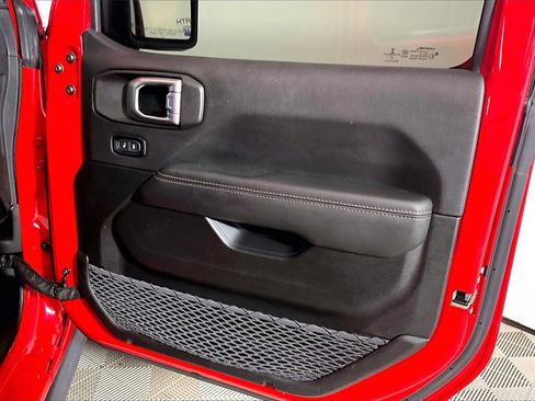 Used 2023 Jeep Wrangler Unlimited Rubicon 392 w/ Xtreme Recon 35" Tire Package image 20