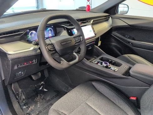 New 2026 Jeep Cherokee Laredo AWD/4WD image 11